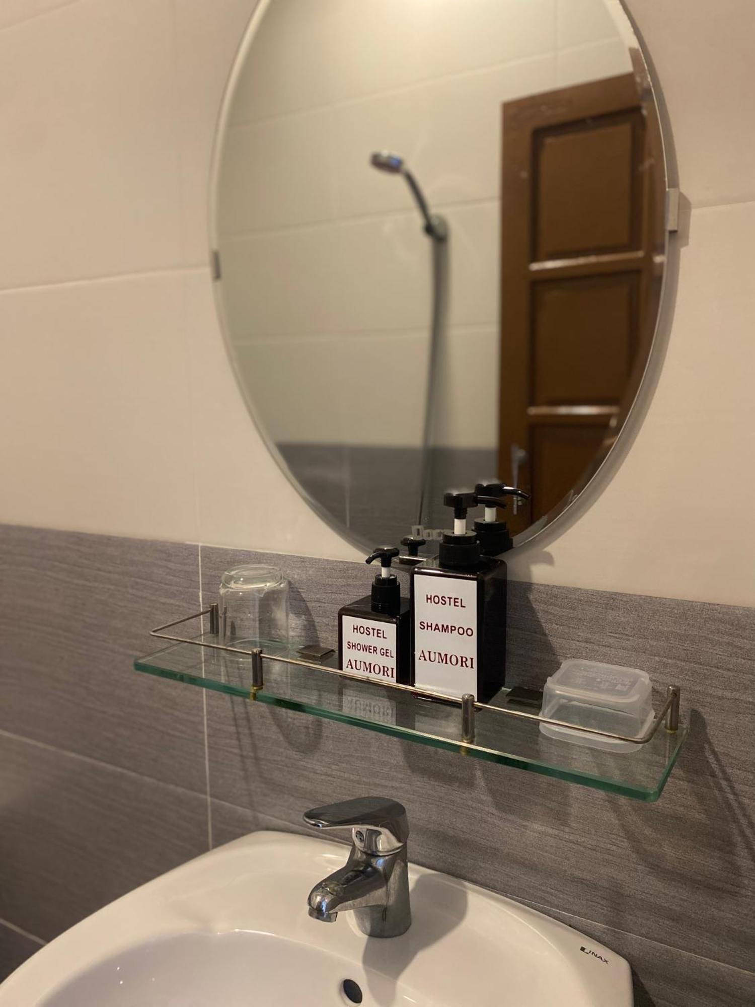 Aumori Hostel Донг Хой Екстериор снимка