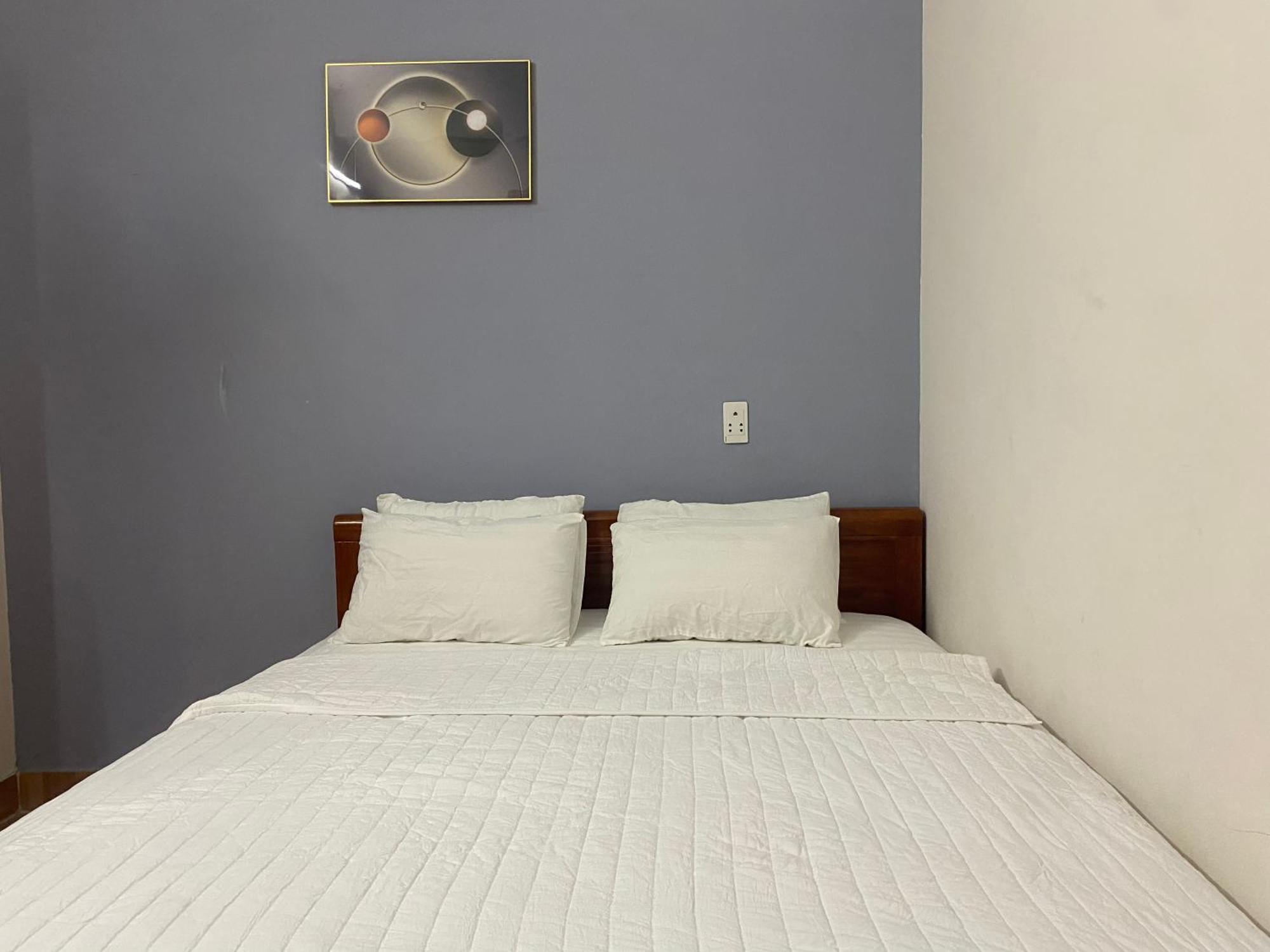 Aumori Hostel Донг Хой Екстериор снимка